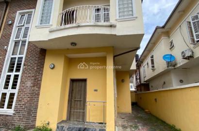 4 bedroom semi-detached duplex for rent