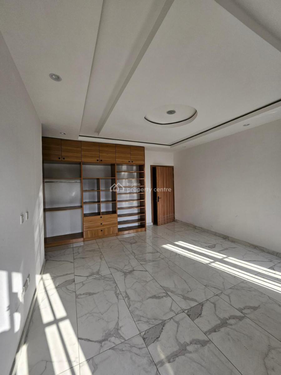 4 bedroom terraced duplex for sale