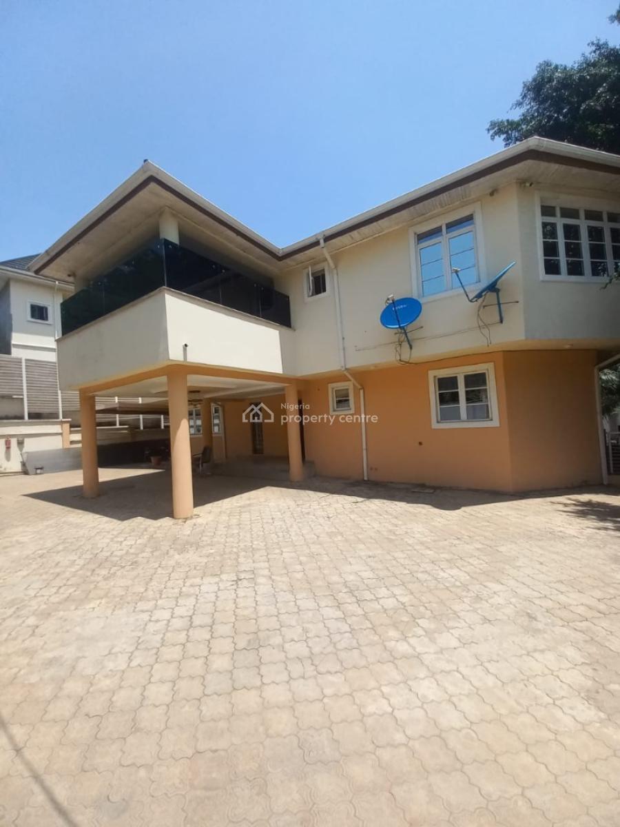 6 bedroom detached duplex for sale