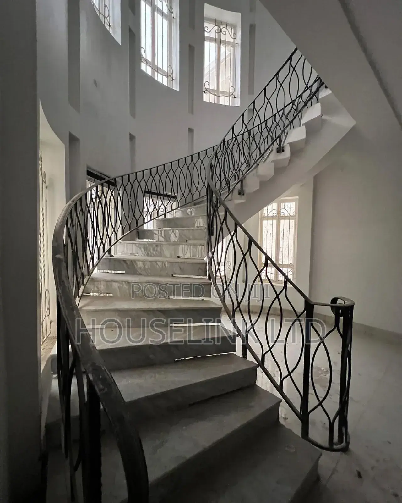 7bdrm Mansion In Katampe Extension For Sale
