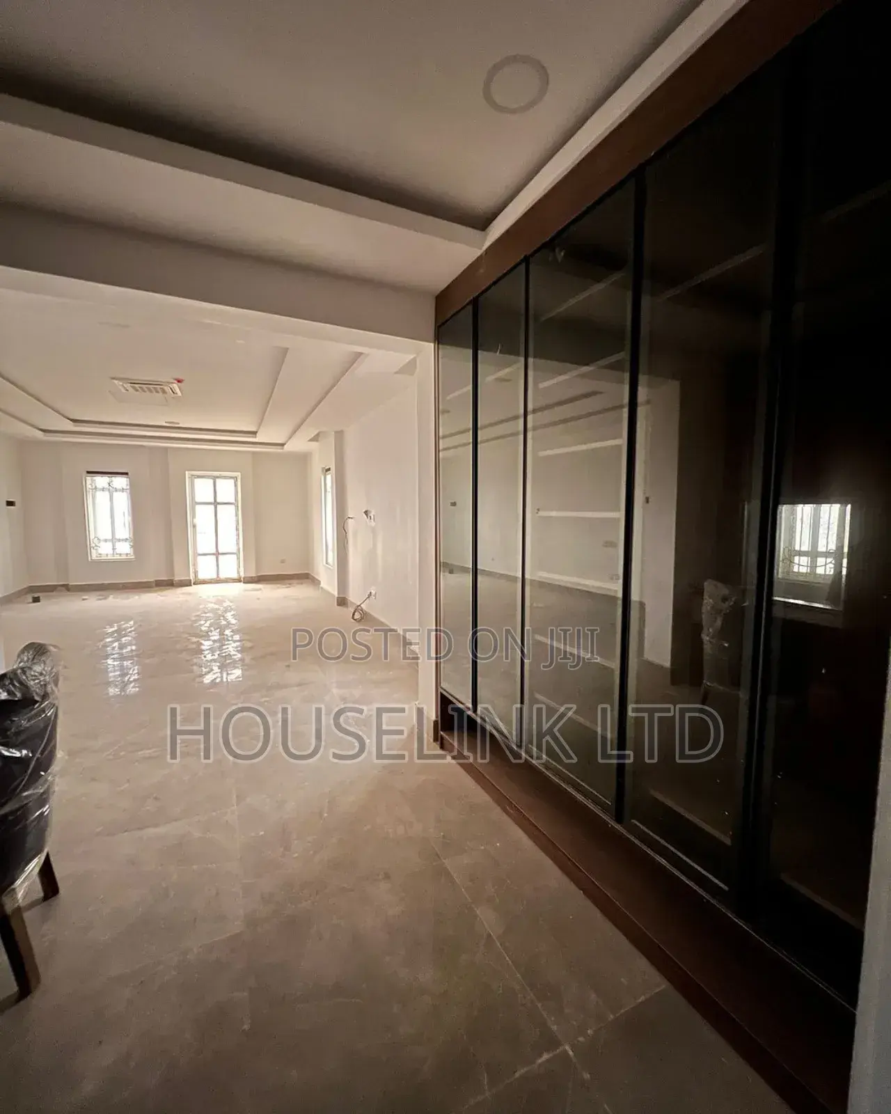 7bdrm Mansion In Katampe Extension For Sale