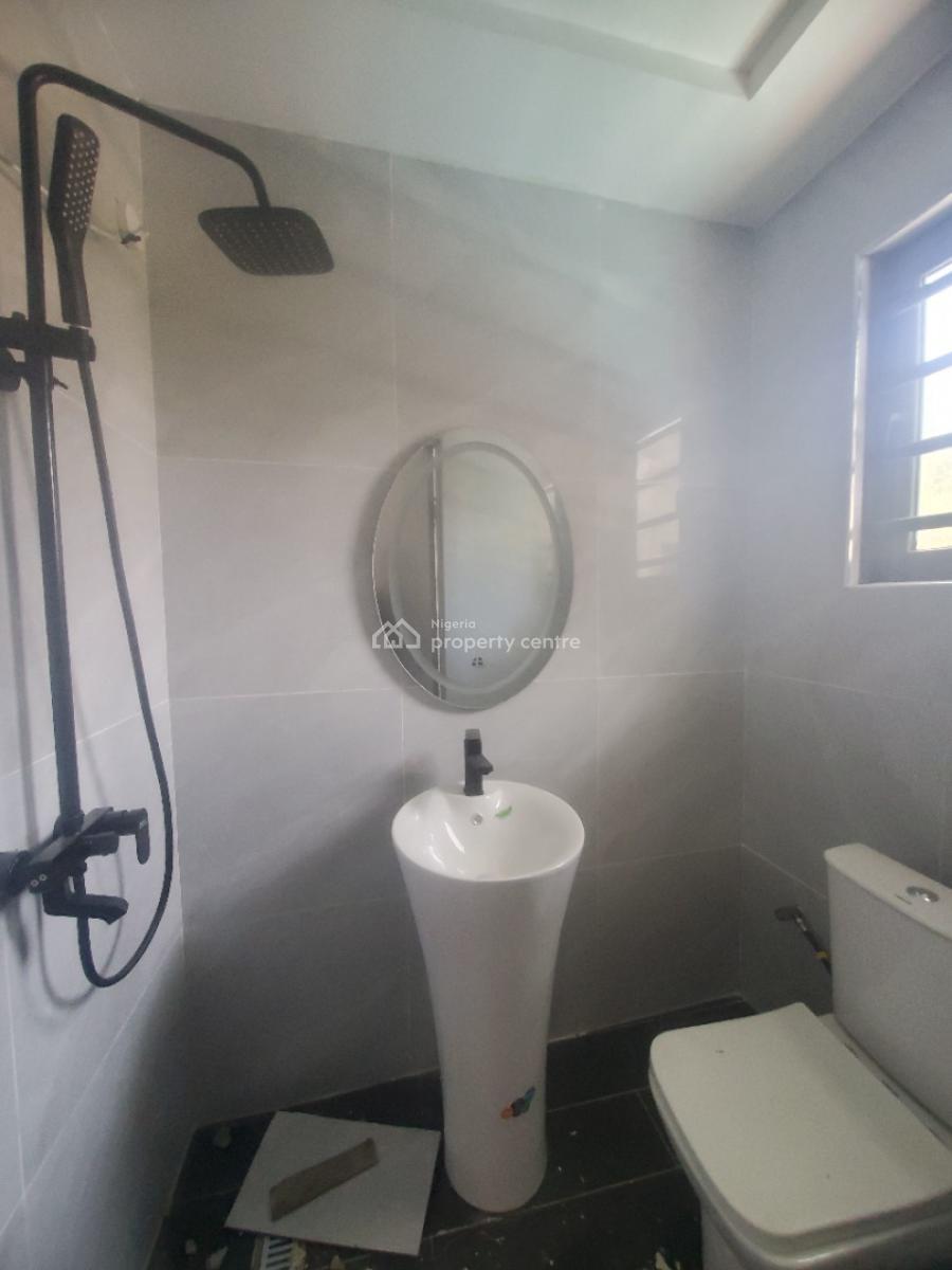 5 bedroom detached duplex for sale