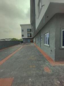 2 bedroom Block Of Flats For Rent By Abraham Adesanya Estate Lekki Phase 2 Lagos