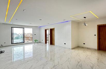 2 BED WITH BQ LEKKI PHASE 1  N270M