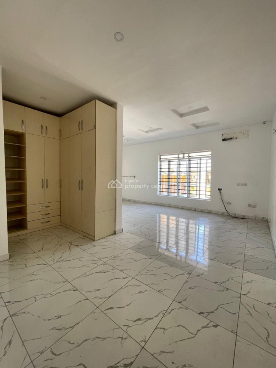 4 bedroom terraced duplex for rent