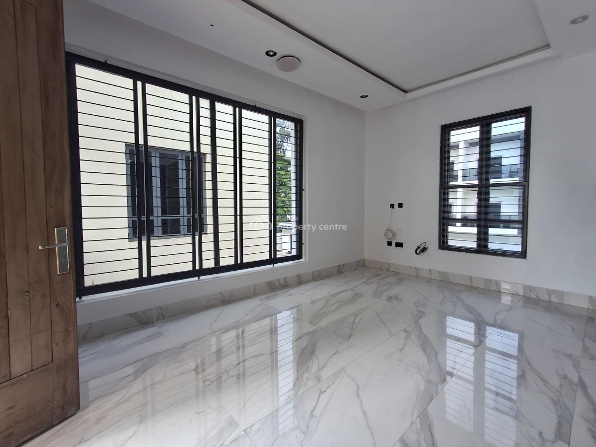 5 bedroom detached duplex for rent