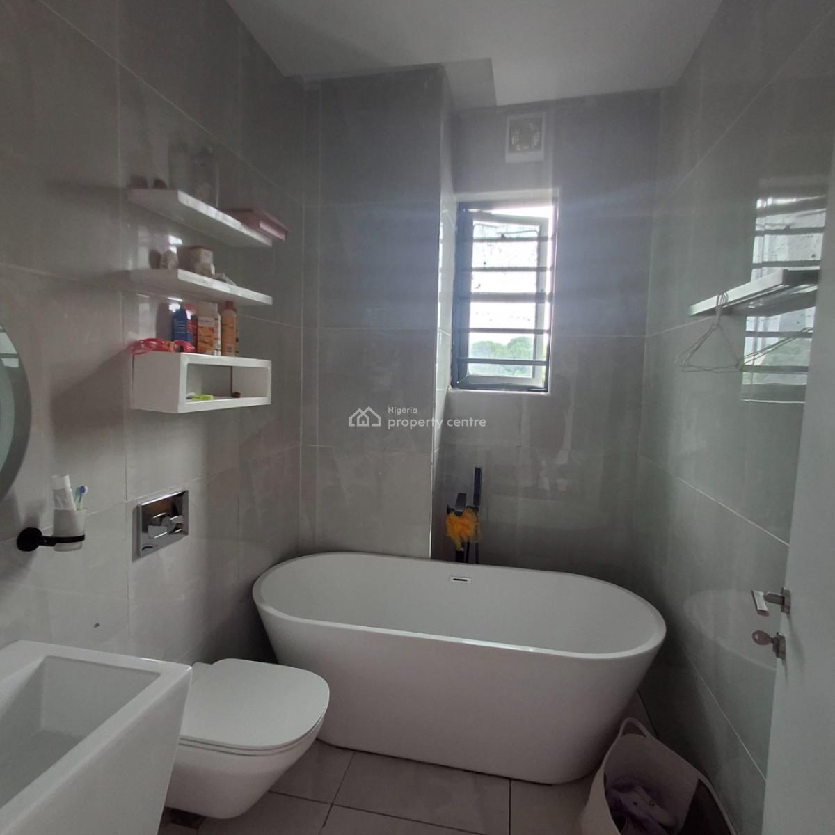 Fully Furnished Four Bedrooms Maisonette