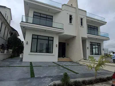 House for sale  5 Bedroom Semi-Detached House Ikate, Lekki, Lagos