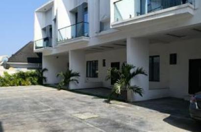 4 bedroom terraced duplex for sale