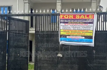6bdrm Duplex in Goodness Estate for sale