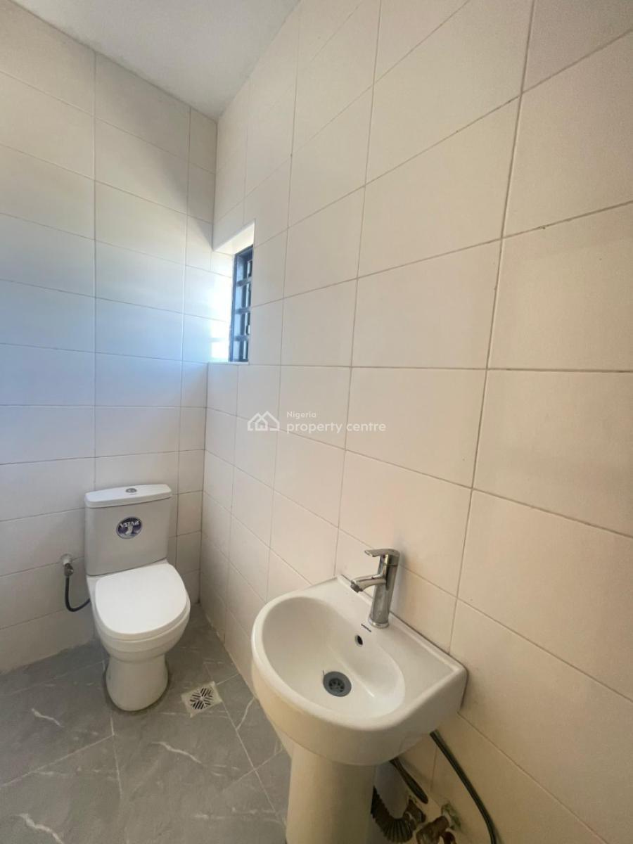 2 bedroom flat / apartment for sale