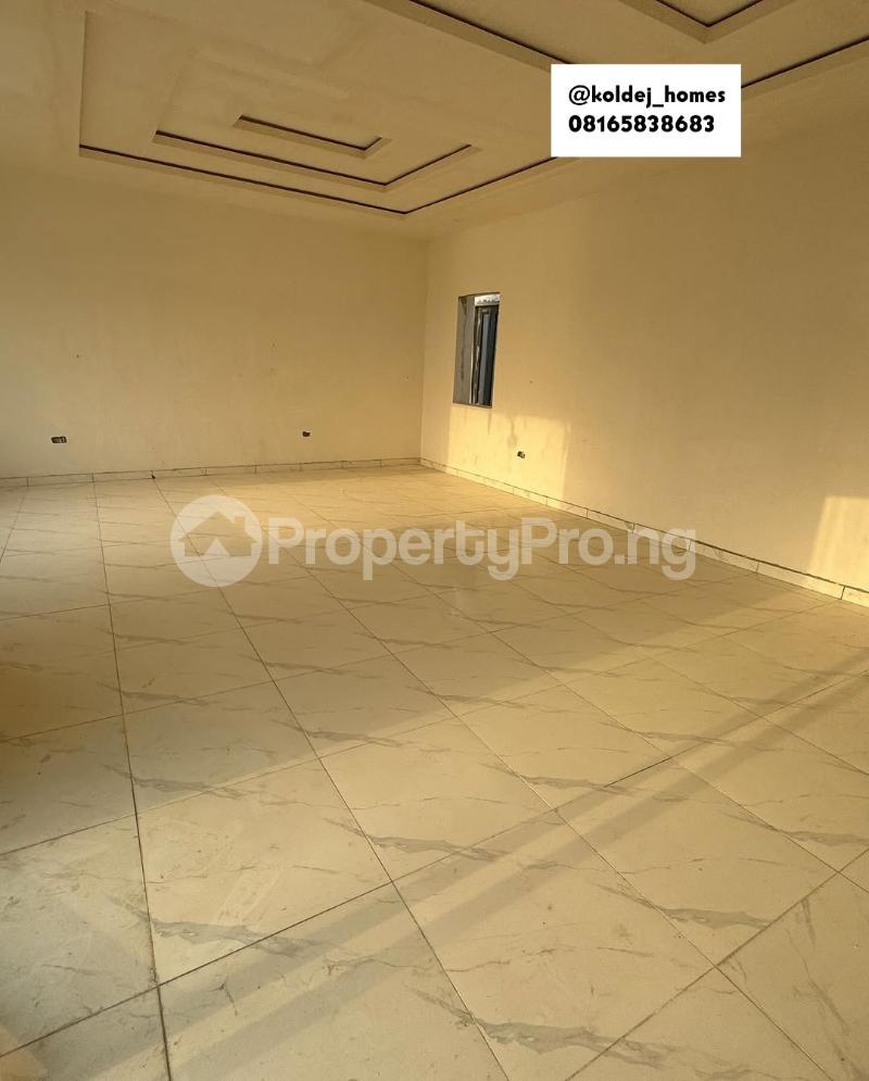 Shop Spaces ₦ 1,000,000/sqm