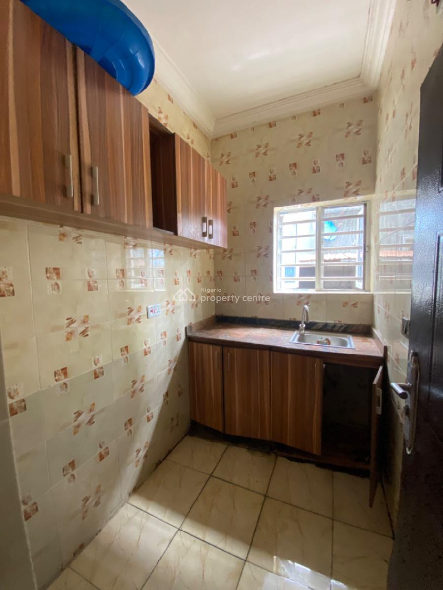 1 bedroom mini flat (room and parlour) for rent