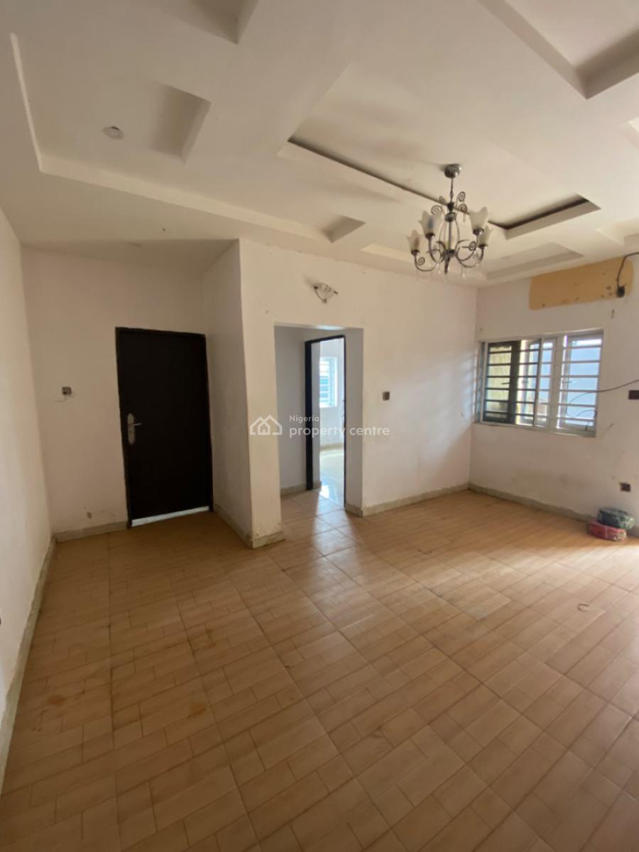 1 bedroom mini flat (room and parlour) for rent