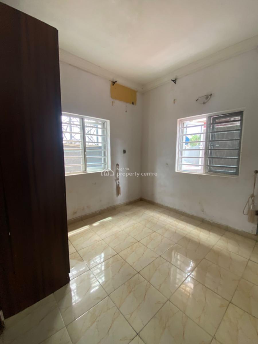 1 bedroom mini flat (room and parlour) for rent