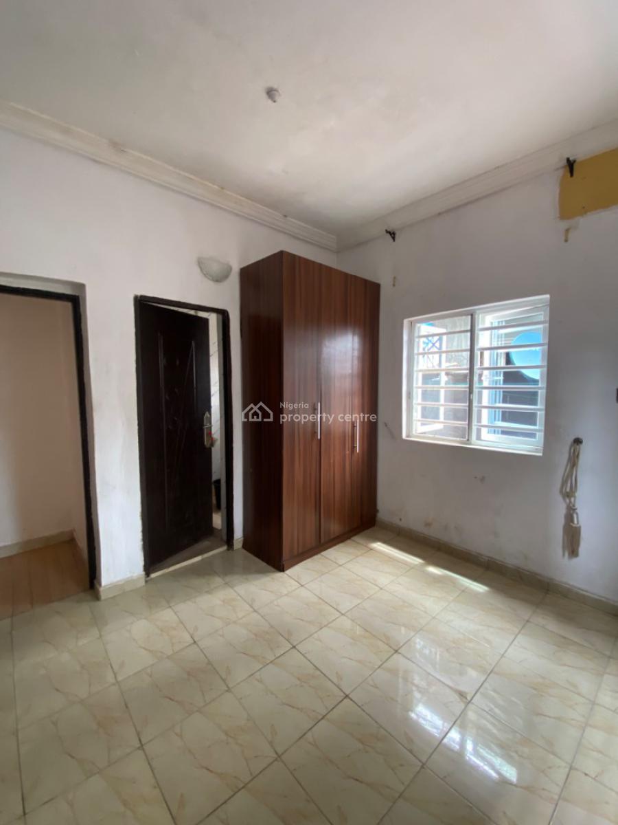 1 bedroom mini flat (room and parlour) for rent