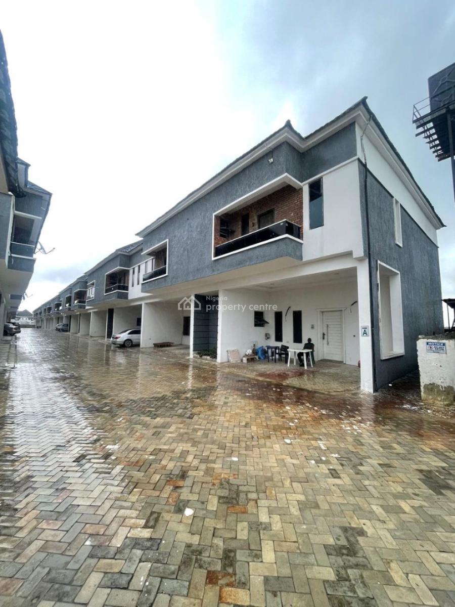4 bedroom terraced duplex for sale