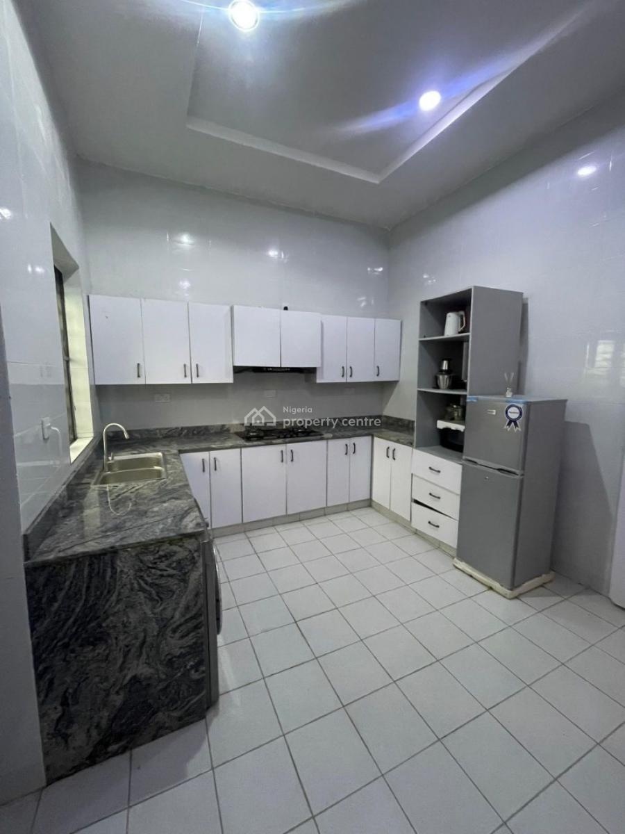4 bedroom terraced duplex for sale