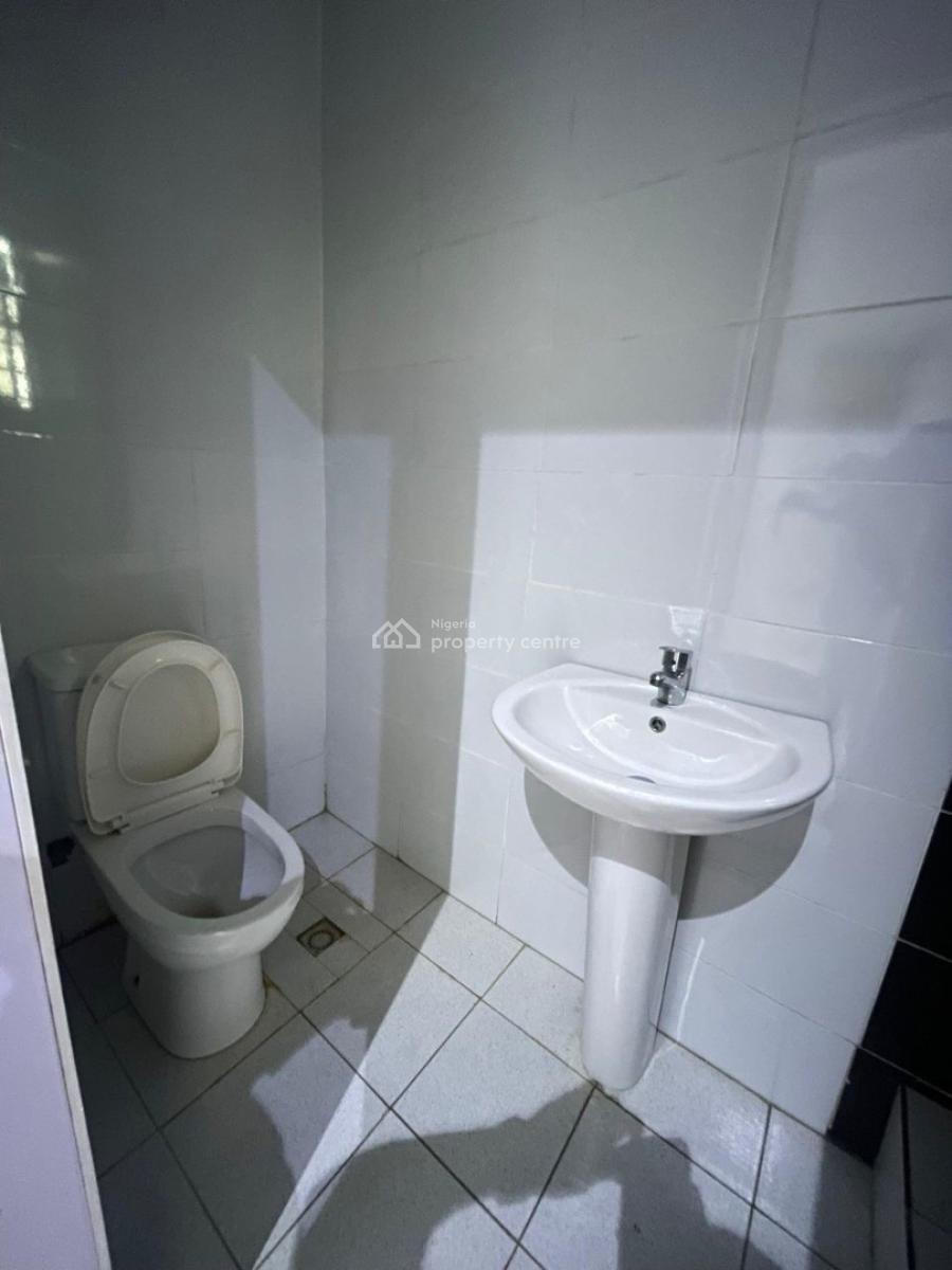 4 bedroom terraced duplex for sale