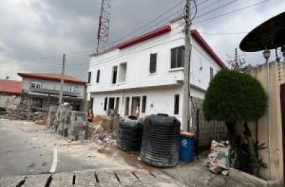 Newly Built 4 Bedroom Semi-detached Duplex