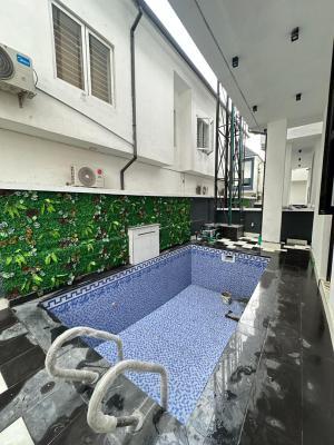 Luxury 5 Bedroom Fully Detached Duplex