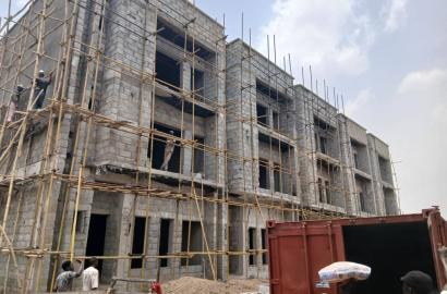 For sale  Distress sale 4bedroom terrace carcass for sale in jahi going for 260m slightly negotiable, very standard