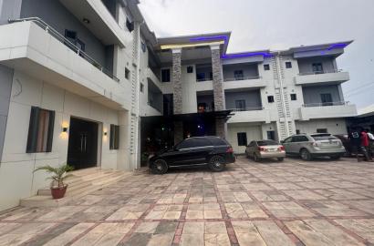 HOT SALE  Hotel  for sale in kubwa, Abuja.  27 rooms , Swimming pool , Kitchen , Hall , Standby mikano Generator , Lounge  And a sit out behind. Going for 1b