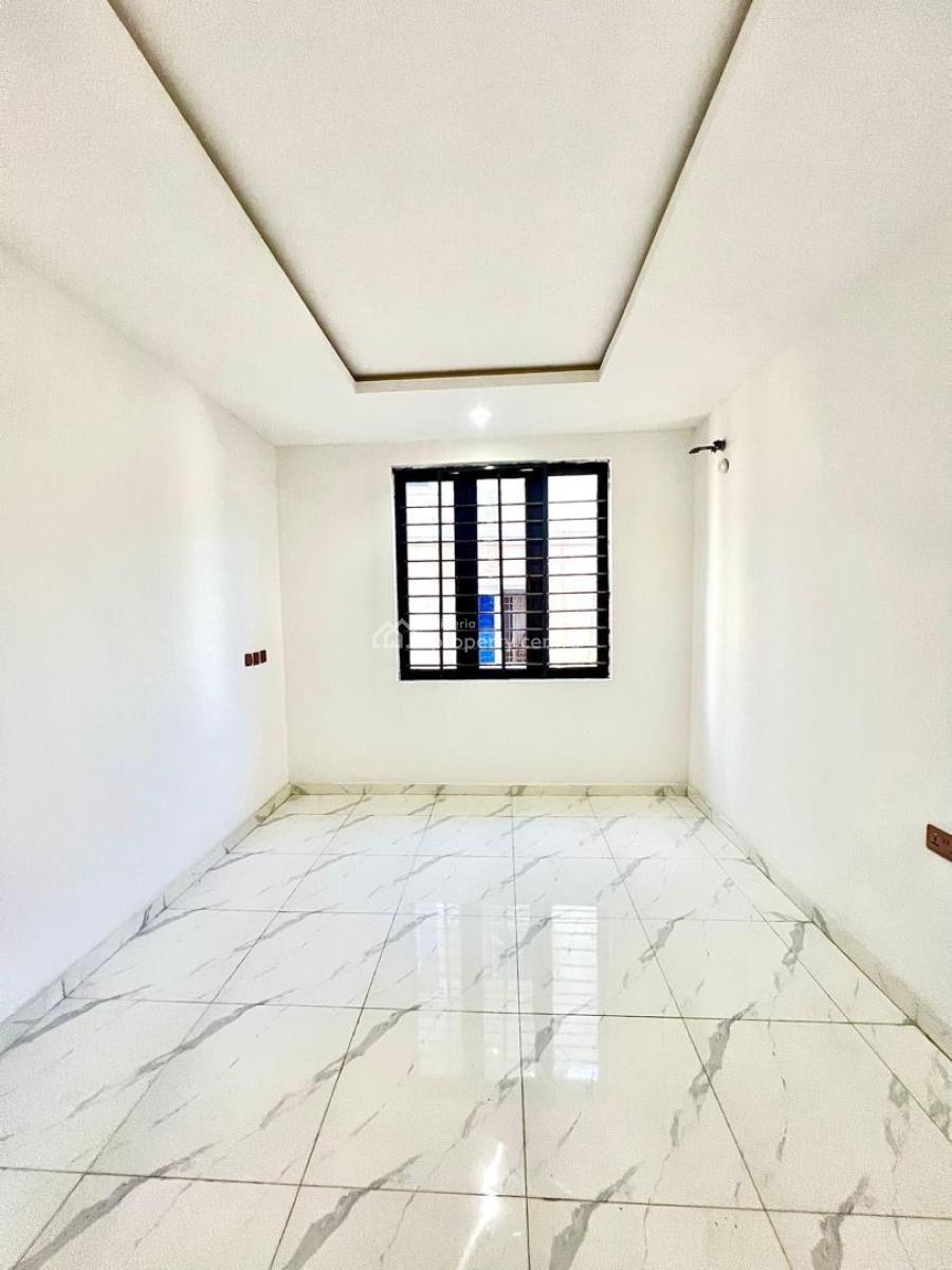 2 bedroom flat / apartment for sale