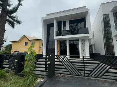 Detached duplex for sale  5 Bedroom Detached Duplex Plus BQ and Pool Lekky County Homes, Ikota, Lekki, Lagos