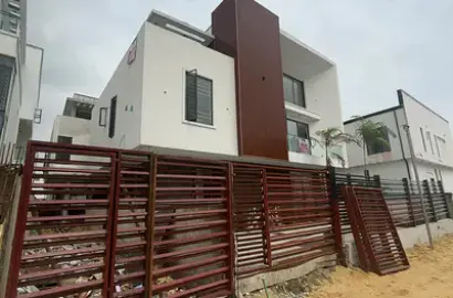 Detached duplex for sale  5 Bedroom Detached Duplex with BQ Chevron Tollgate, Chevron, Lekki, Lagos