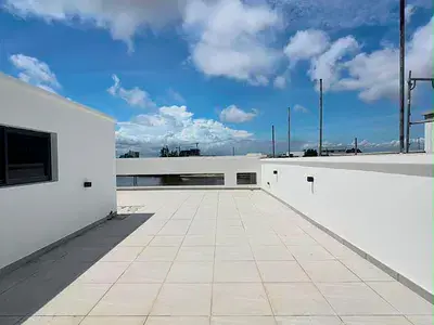 Detached duplex for sale  5-Bedroom Fully Detached House Waterfront 5bedroom Family House Duplex with Swimming Pool, Ikoyi, Lagos