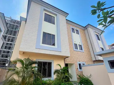 Detached duplex for rent  4-Bedroom Duplex with Boys' Quarters Lekki Phase 1, Lekki, Lagos