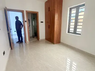Semi-detached duplex for sale  4 Bedrooms Semi-Detached Duplex with BQ Magodo Phase 1, Magodo, Lagos