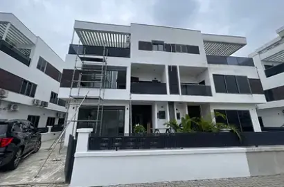 Semi-detached duplex for rent  4 Bedroom Semi-Detached Smart Home with Study Banana Island, Ikoyi, Lagos