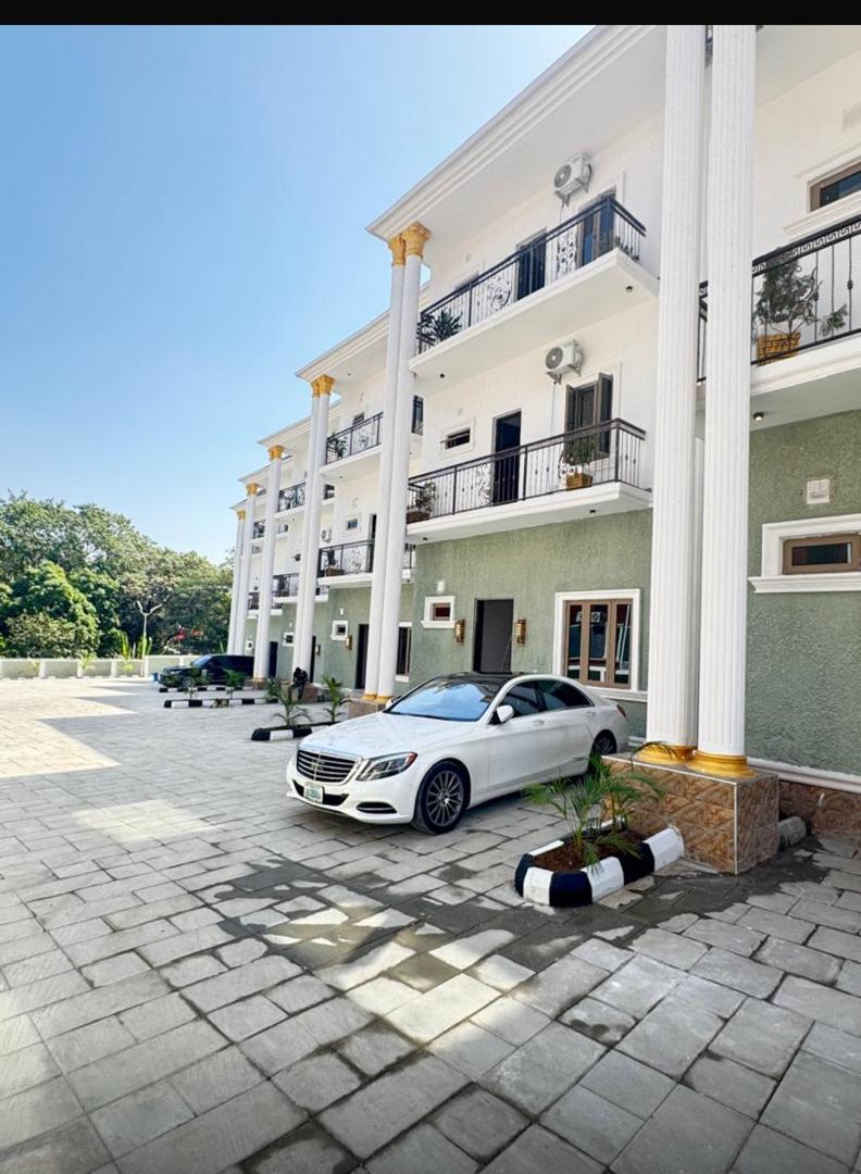 It's a 6 houses duplexes terence at garki 11 for Sale