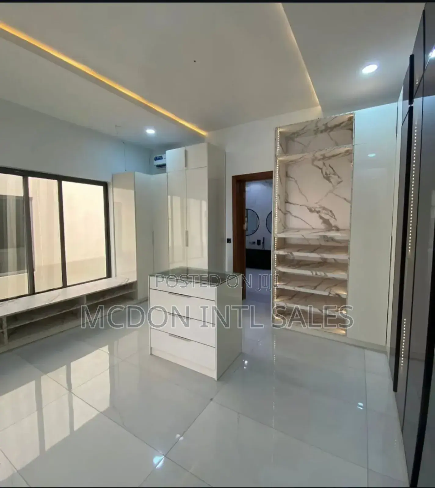 5bdrm Duplex in Lekki Phase 1, Ajah for sale