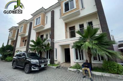 4 bedroom terraced duplex for sale