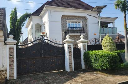 Fully Detached Duplex  5 Bedroom Duplex with 2 Room BQ is available for sale @ Gwarinpa main.   The property is inside an Estate.