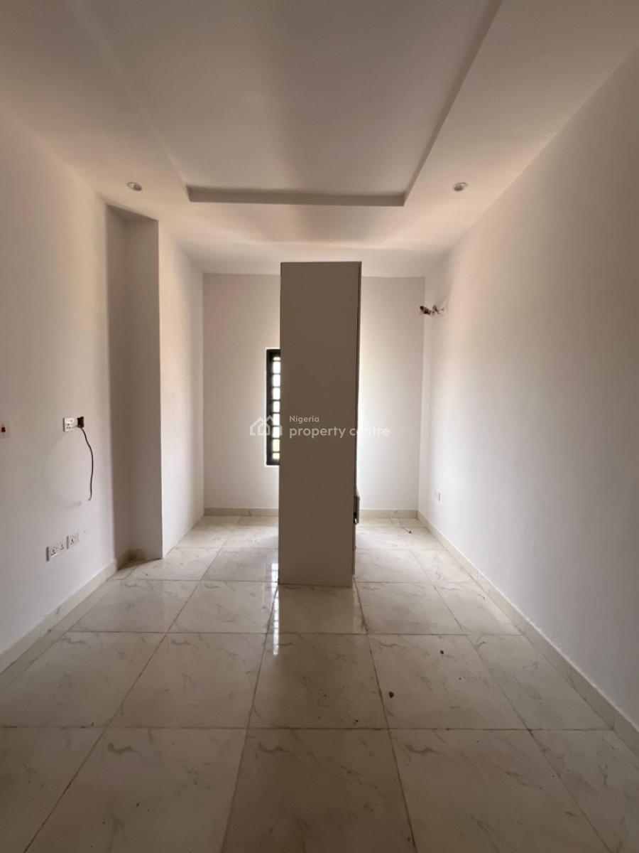 3 bedroom flat / apartment for sale