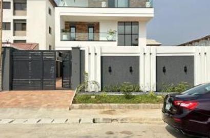 5 bedroom detached duplex for sale