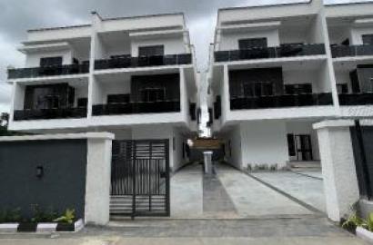 5 bedroom semi-detached duplex for sale