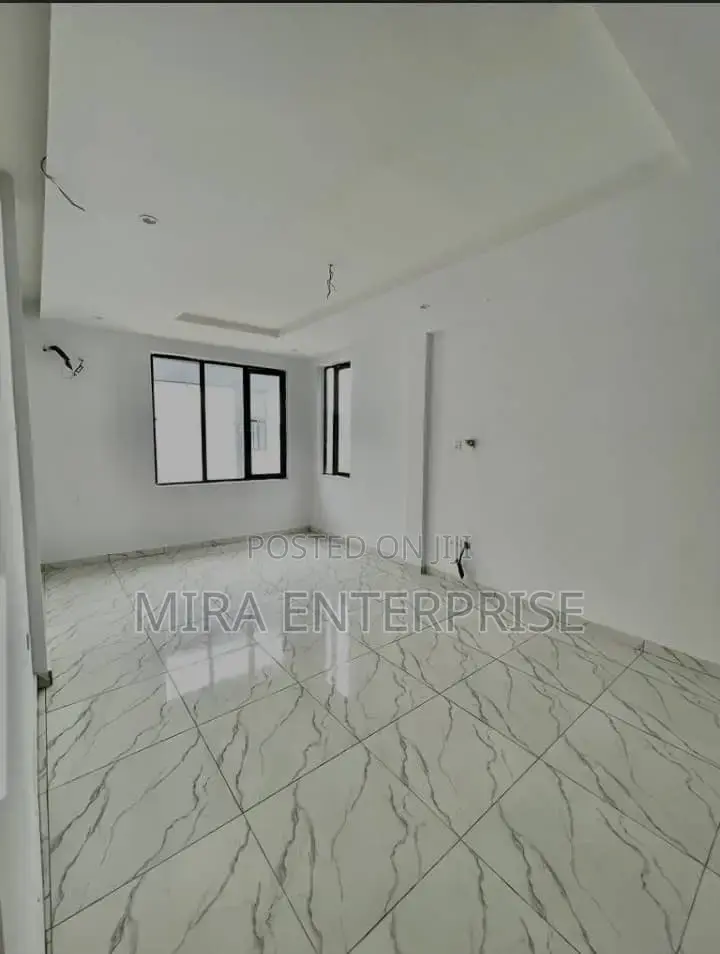4bdrm Duplex in Agungi, Lekki for rent
