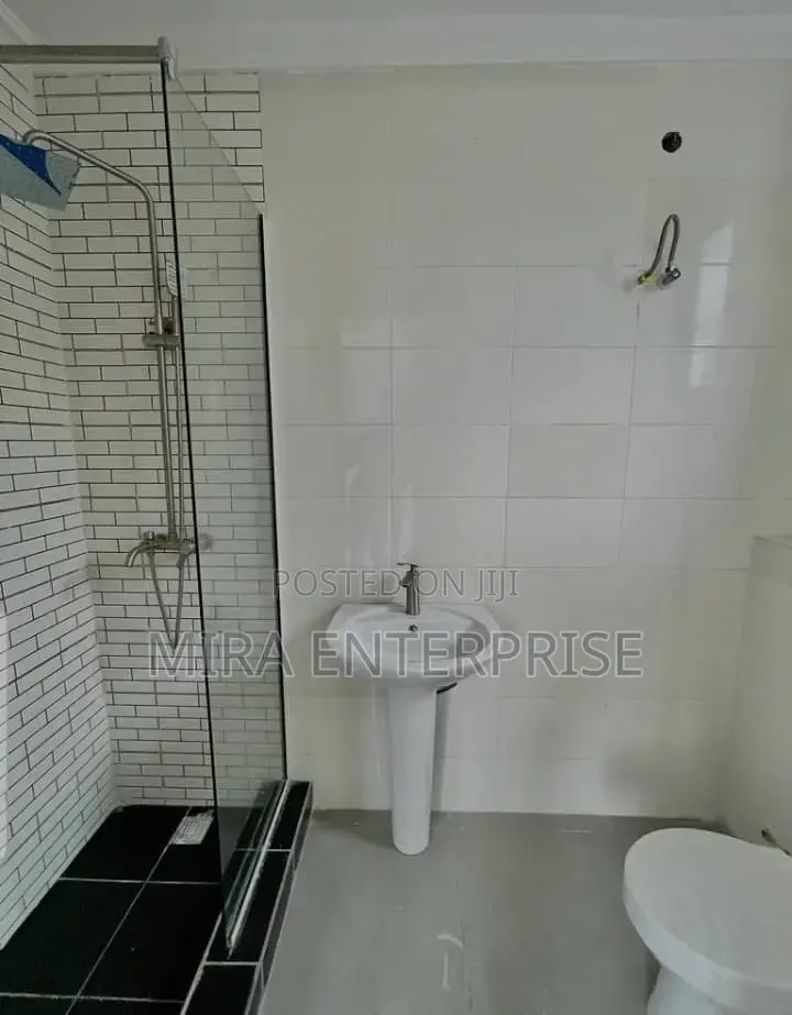 4bdrm Duplex in Agungi, Lekki for rent