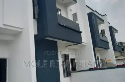 4bdrm Duplex in Sangotedo for sale