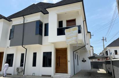 4 BedRoom in exclusive Florence court by vgc for rent