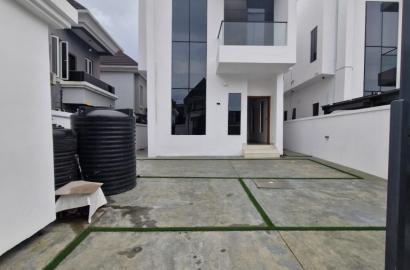 For Sale  BRAND NEW 5 BED MODERN DESIGNED DUPLEX WITH BQ  Osapa london, Lekki   ₦360,000,000