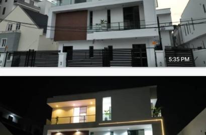 4 BED FULLY & SEMI DETACH FULLY SMART HOME WITH ALEXA ETC  off Kunsela road, ikate, Lekki, Lagos