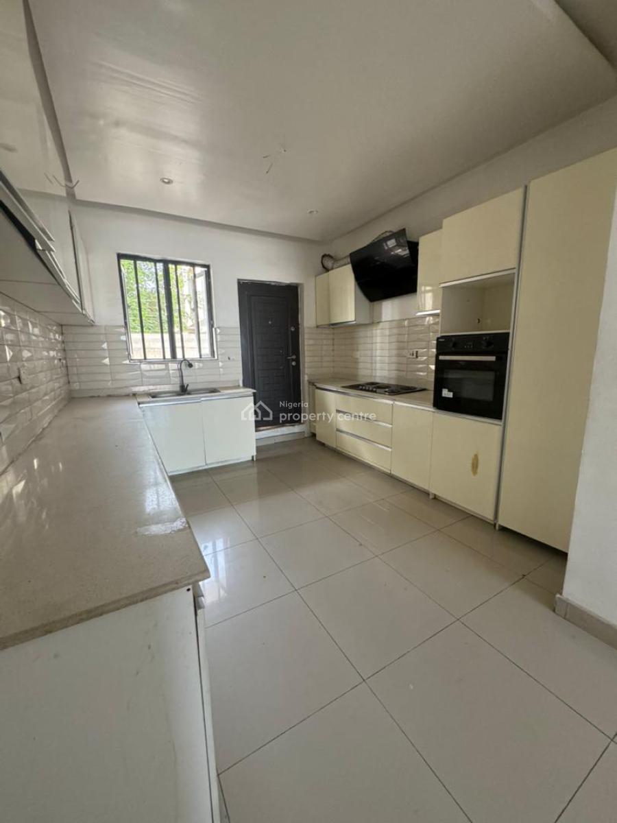 4 bedroom terraced duplex for rent