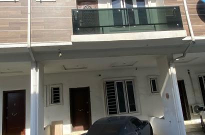 URGENT SALE AT ROYAL PINE  4bedroom terrace