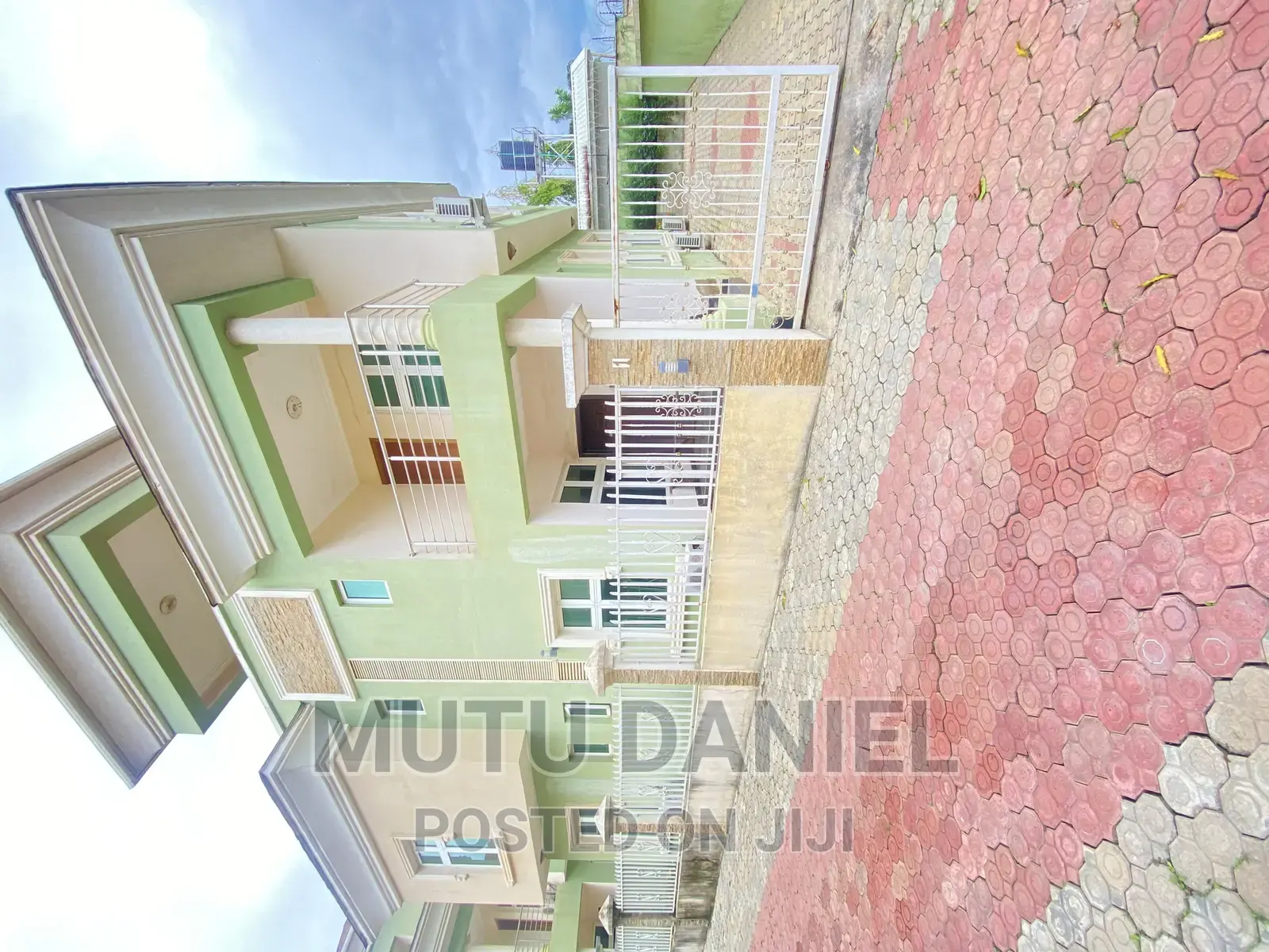 5bdrm Duplex in Asokoro for rent